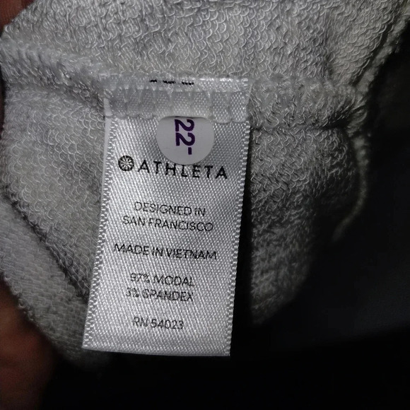 Athleta Shala Cold Shoulder Dress in Heathered Cream Gray size Small Sweater - Picture 5 of 8